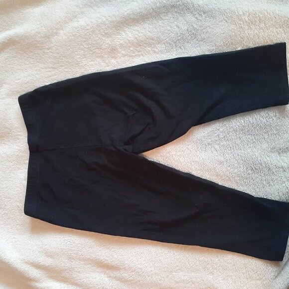 Faded Glory Girls Size Small 6-6x Black Capri Leggings - Picture 2 of 3